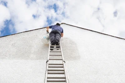 Peinture extérieure au Champ-de-la-Pierre — façades et ravalement